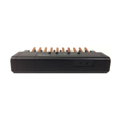 گلویی و لرزه گیر Studiologic MP-117