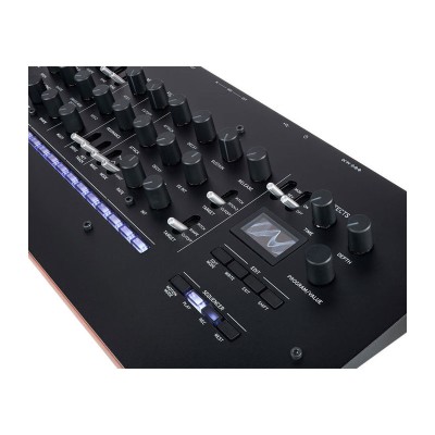 سینتی سایزر Korg Minilogue XD Module