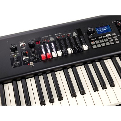 سینتی سایزر Yamaha YC88