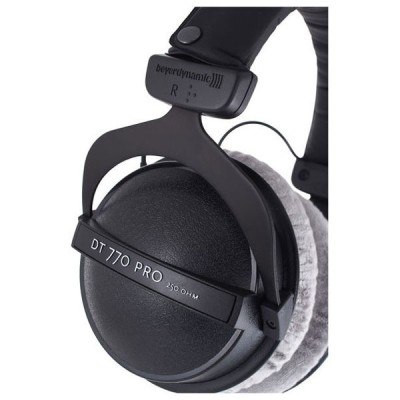 هدفون استودیویی Beyerdynamic DT 770 Pro 250 Ohms