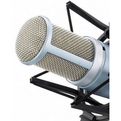 کارت صدا AKG PERCEPTION 220