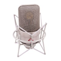 کارت صدا Neumann TLM 49