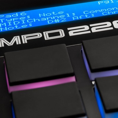 میدی کنترلر AKAI MPD226
