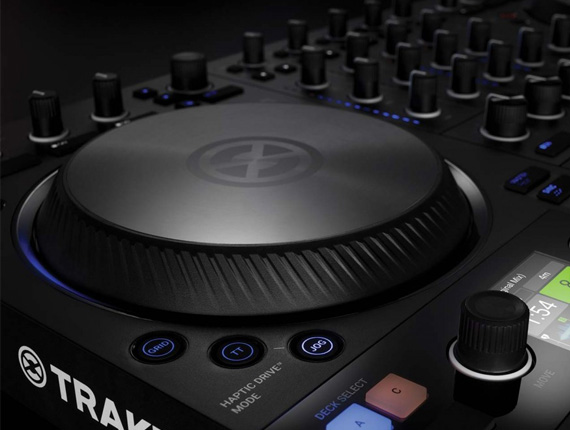 دستگاه دی جی و دی جی کنترلر ترکتور Traktor S4 MK3