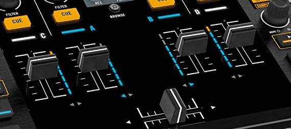 دستگاه دی جی و دی جی کنترلر ترکتور TRAKTOR S4 MK1